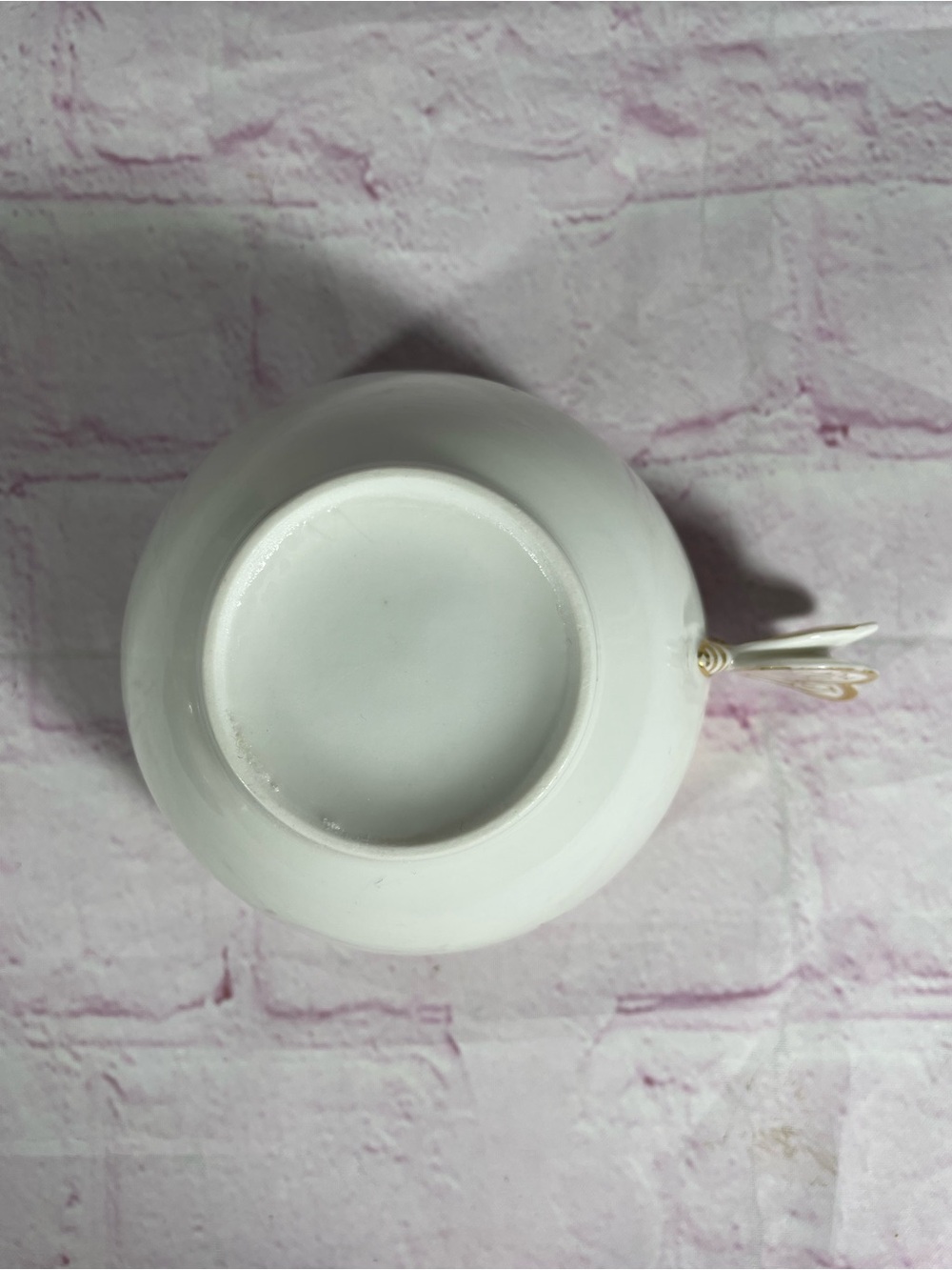 Vintage Floral and Butterfly Gold Trim Porcelain Teacup and Saucer Set - Picture 11 of 11
